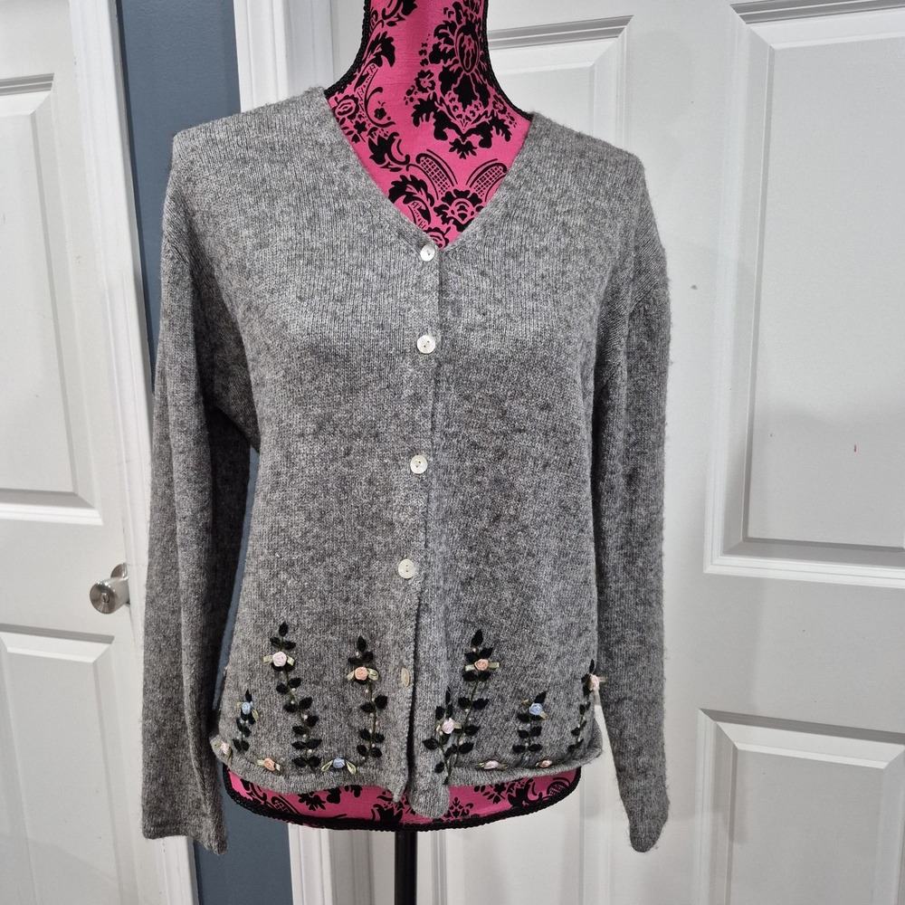 Vtg Willow Bay Sweater Womens Large‎ Gray Cardigan Ramie Wool Coquette Whimsical